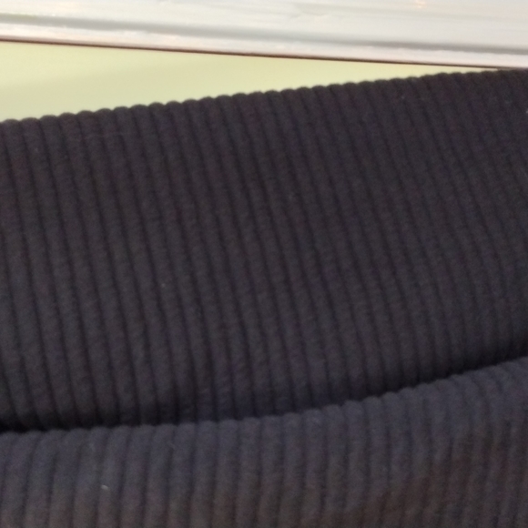 Men's Reaction Kenneth Cole Large black ribbed long sleeved shirt - Picture 5 of 10